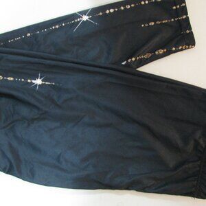 Unbranded Silky Leggings 2XL New NWOT Runs Small Cropped Capri Stretch